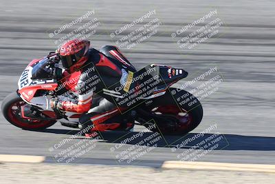 media/Jan-16-2026-CVMA Friday Practice (Fri) [[6f2bf47531]]/3-Racer 2/Session 2 Bowl Entry Pans/